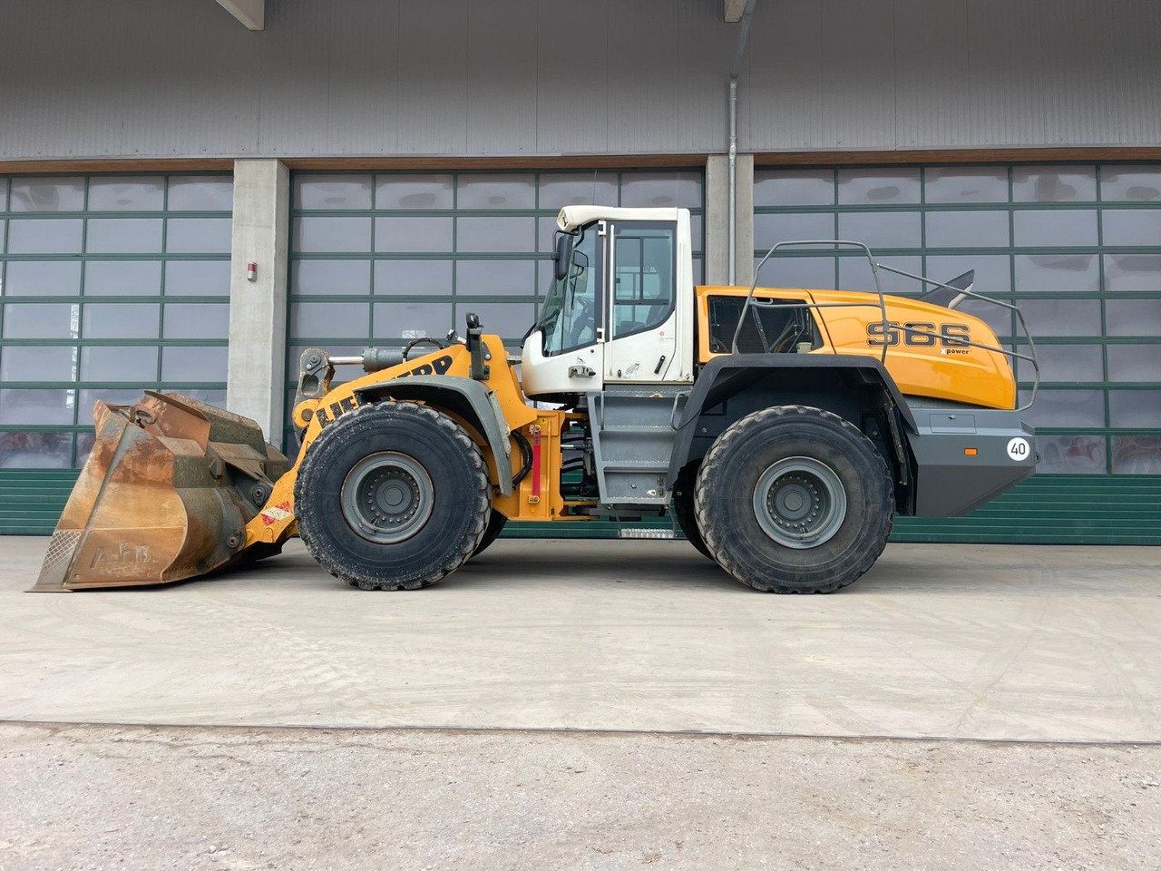 Liebherr L566 - Cargadora de ruedas: foto 4 Liebherr L566 - Cargadora de ruedas: foto 4