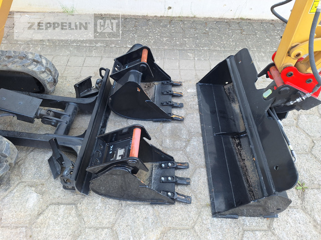 Miniexcavadora Cat 301.8-05A: foto 6