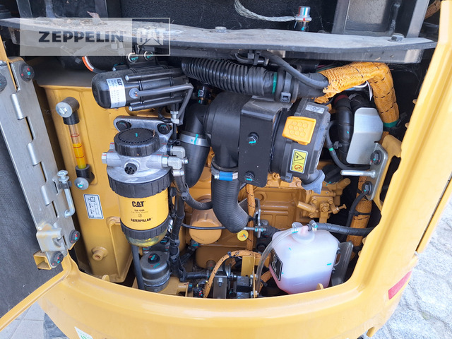 Miniexcavadora Cat 301.8-05A: foto 12