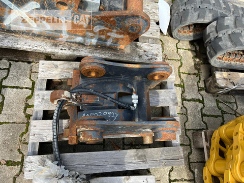 Komponenten CW10 an Cat 308ECR - Acoplamiento rápido para Maquinaria de construcción: foto 2 Komponenten CW10 an Cat 308ECR - Acoplamiento rápido para Maquinaria de construcción: foto 2