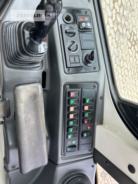 Cargadora de ruedas Liebherr L506: foto 9