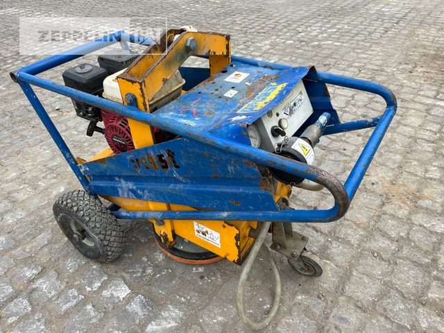 Probst Greiftechnik, Erdmannshausen F10B - Maquinaria de construcción: foto 1 Probst Greiftechnik, Erdmannshausen F10B - Maquinaria de construcción: foto 1