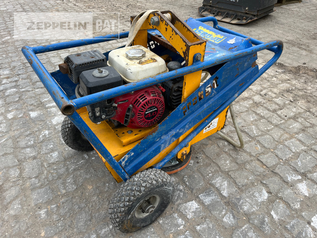 Probst Greiftechnik, Erdmannshausen F10B - Maquinaria de construcción: foto 4 Probst Greiftechnik, Erdmannshausen F10B - Maquinaria de construcción: foto 4