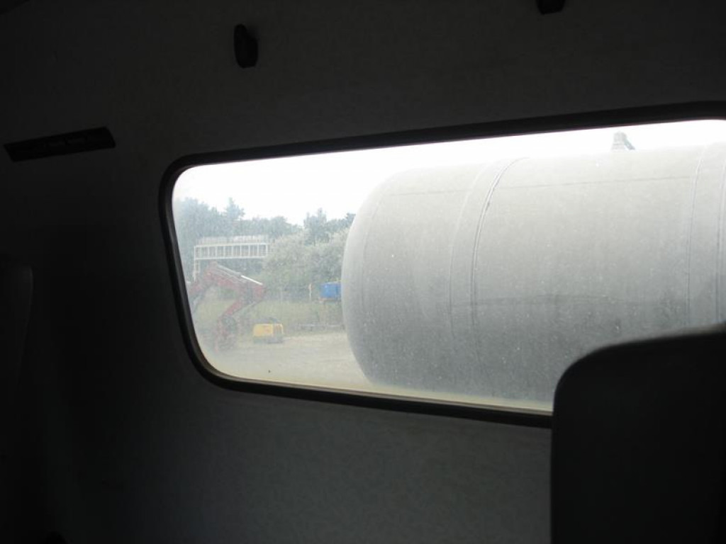 MERCEDES-BENZ Arocs 3240 B Betonmischer Stetter - Camión: foto 2 MERCEDES-BENZ Arocs 3240 B Betonmischer Stetter - Camión: foto 2