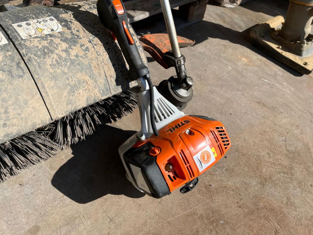 Stihl Kombimotor KM 131 R Kleinteile - Maquinaria de construcción: foto 3 Stihl Kombimotor KM 131 R Kleinteile - Maquinaria de construcción: foto 3