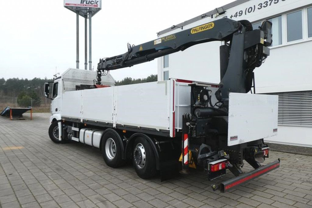 Mercedes-Benz Antos 2543 L/6x2 Pritsche Heckkran - Camión caja abierta, Camión grúa: foto 4 Mercedes-Benz Antos 2543 L/6x2 Pritsche Heckkran - Camión caja abierta, Camión grúa: foto 4