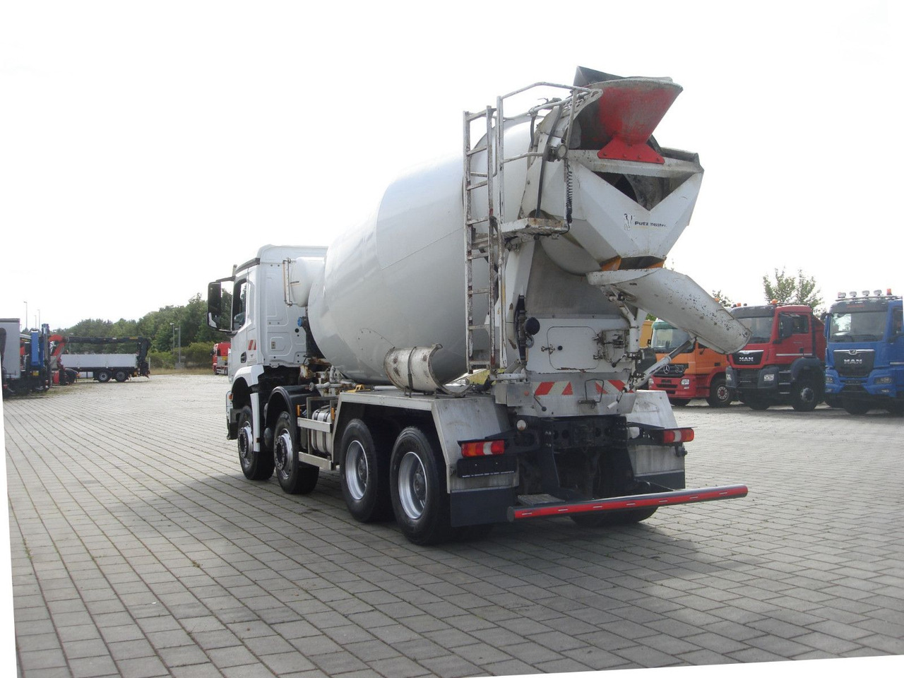 Mercedes-Benz Arocs 3240 B 8x4 - Camión hormigonera: foto 3 Mercedes-Benz Arocs 3240 B 8x4 - Camión hormigonera: foto 3