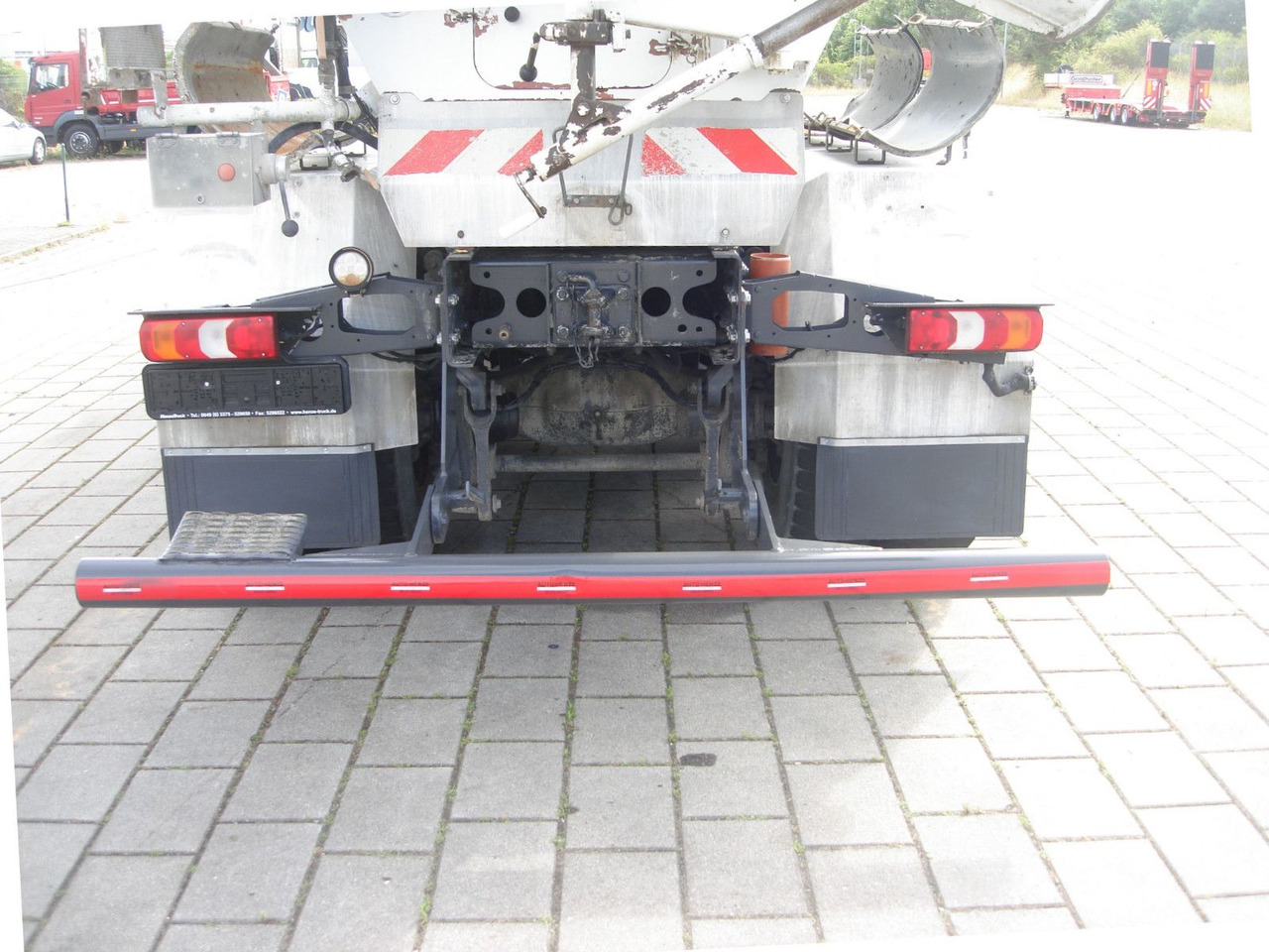 Mercedes-Benz Arocs 3240 B 8x4 - Camión hormigonera: foto 5 Mercedes-Benz Arocs 3240 B 8x4 - Camión hormigonera: foto 5