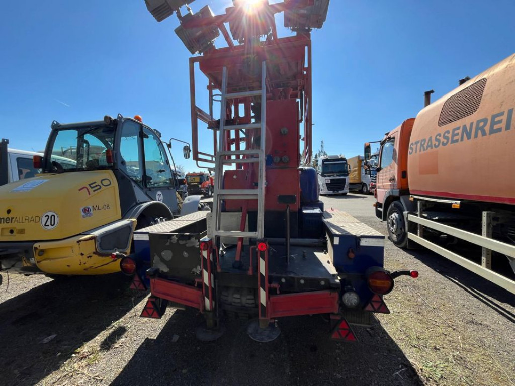 Polyma Geräteanhänger PL 16-9 Spezialanhänger Lichtmast - Remolque plataforma/ Caja abierta: foto 4 Polyma Geräteanhänger PL 16-9 Spezialanhänger Lichtmast - Remolque plataforma/ Caja abierta: foto 4