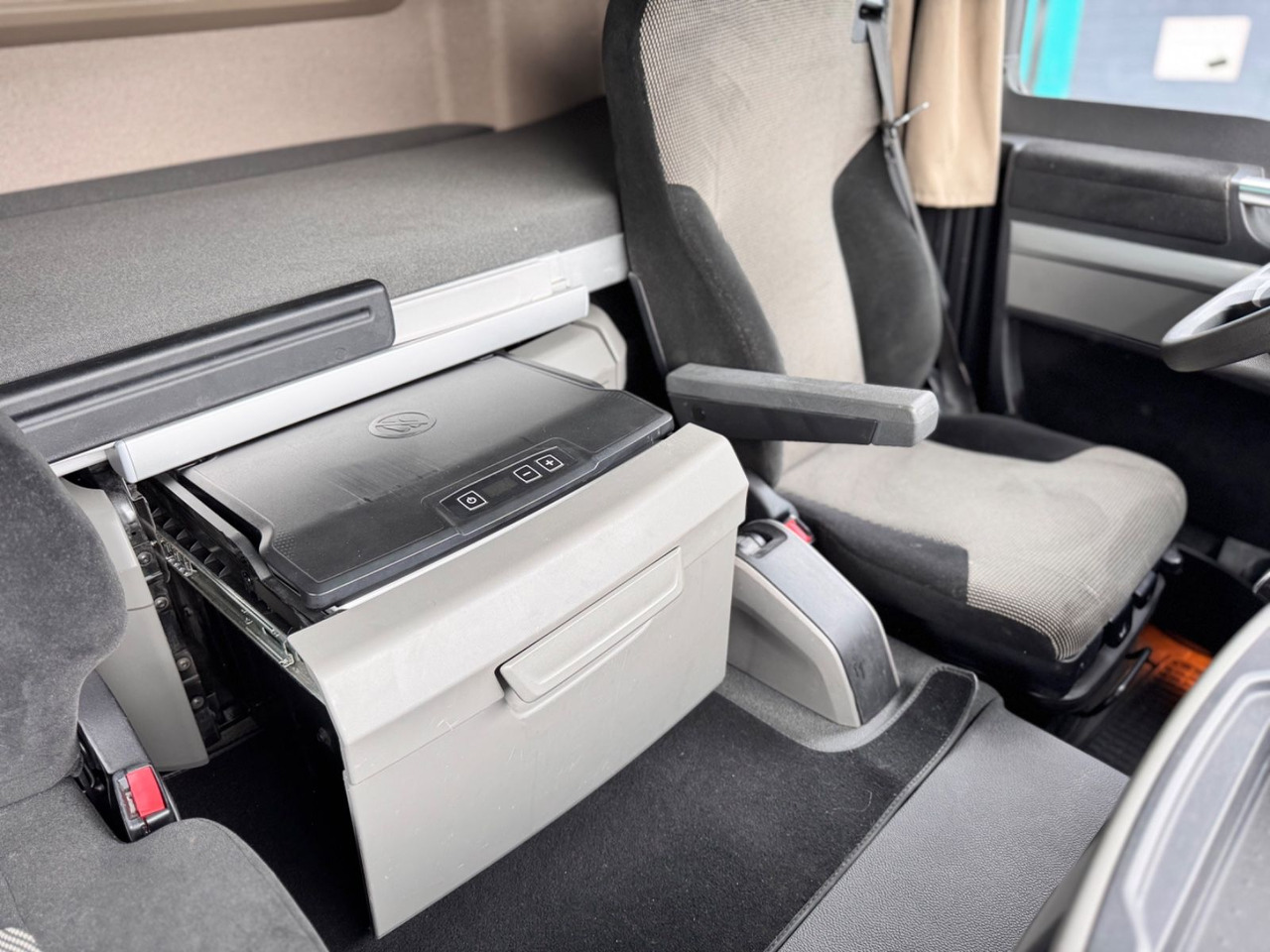 Leasing de MAN 18.470 LX TGS Hydraulik Walkingfloor & Kipper MAN 18.470 LX TGS Hydraulik Walkingfloor & Kipper: foto 16 Leasing de MAN 18.470 LX TGS Hydraulik Walkingfloor & Kipper MAN 18.470 LX TGS Hydraulik Walkingfloor & Kipper: foto 16