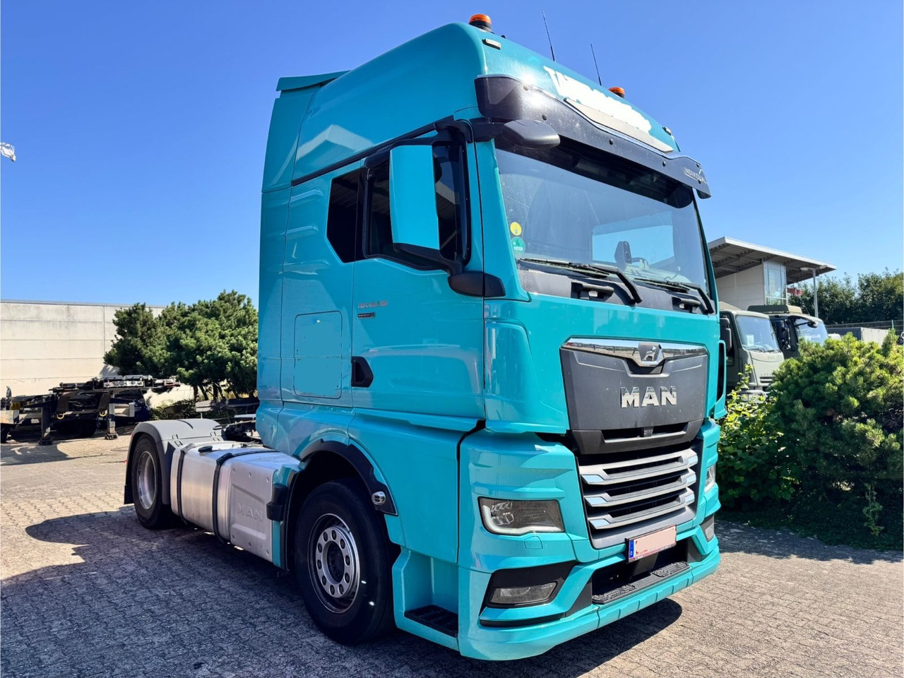 MAN 18.510 TGX 4x2 BL GX 2x Tanks TOP Ausstattung - Cabeza tractora: foto 1 MAN 18.510 TGX 4x2 BL GX 2x Tanks TOP Ausstattung - Cabeza tractora: foto 1