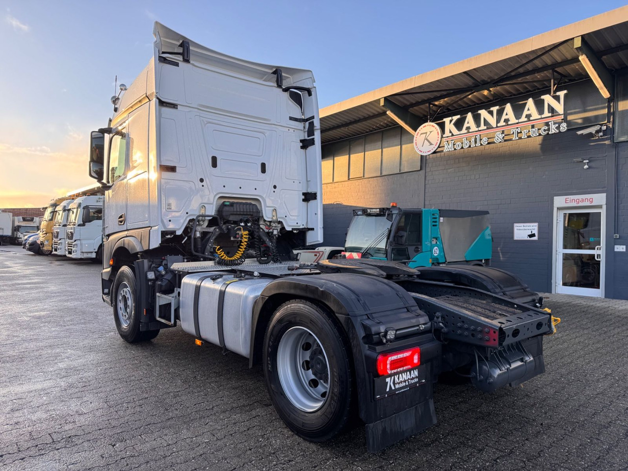 Mercedes-Benz 1846 Actros 5 Hydr. Kipper / Walkingfloor 2-Weg - Cabeza tractora: foto 3 Mercedes-Benz 1846 Actros 5 Hydr. Kipper / Walkingfloor 2-Weg - Cabeza tractora: foto 3
