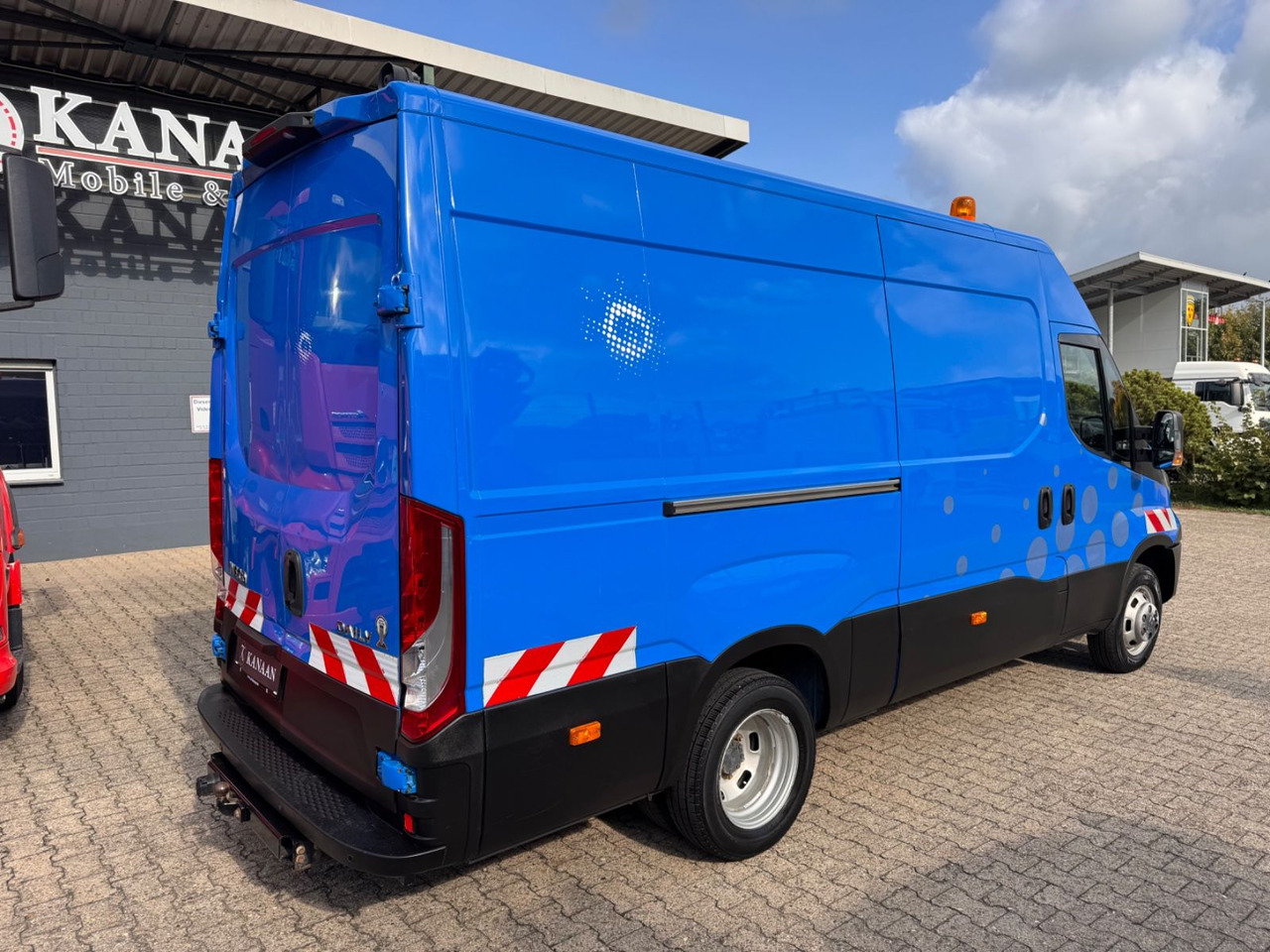 Iveco Daily Kasten 50 C 170 Werkstattwagen SORTIMO - Furgón: foto 3 Iveco Daily Kasten 50 C 170 Werkstattwagen SORTIMO - Furgón: foto 3