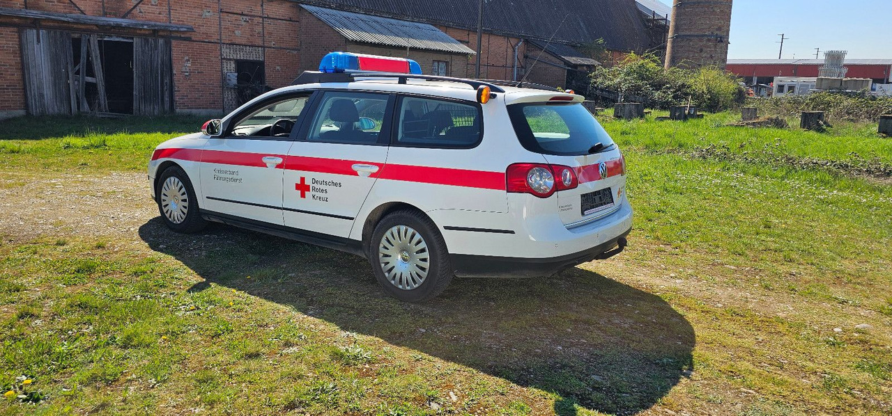 Volkswagen Allrad Feuerwehr Kommandowagen HVO KDOW ELW - Sedan: foto 3 Volkswagen Allrad Feuerwehr Kommandowagen HVO KDOW ELW - Sedan: foto 3