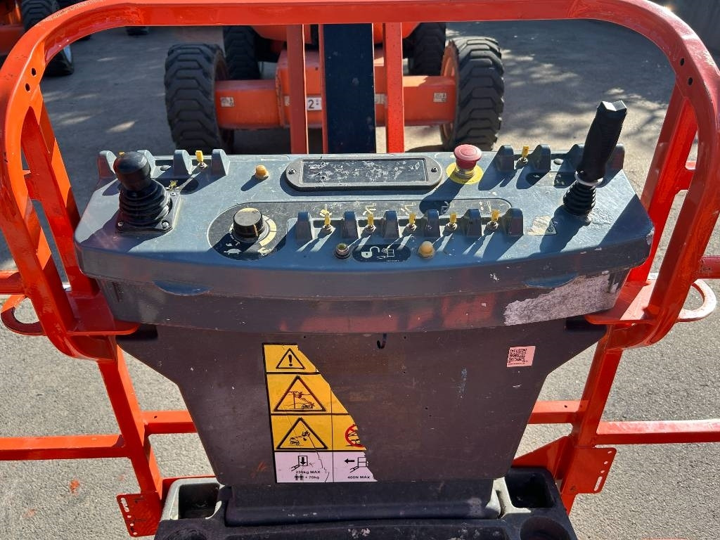 JLG 600 AJ - Plataforma articulada: foto 5 JLG 600 AJ - Plataforma articulada: foto 5
