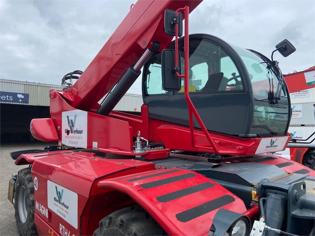 Magni RTH6.25-D/D (6497) - Manipulador telescópico: foto 5 Magni RTH6.25-D/D (6497) - Manipulador telescópico: foto 5