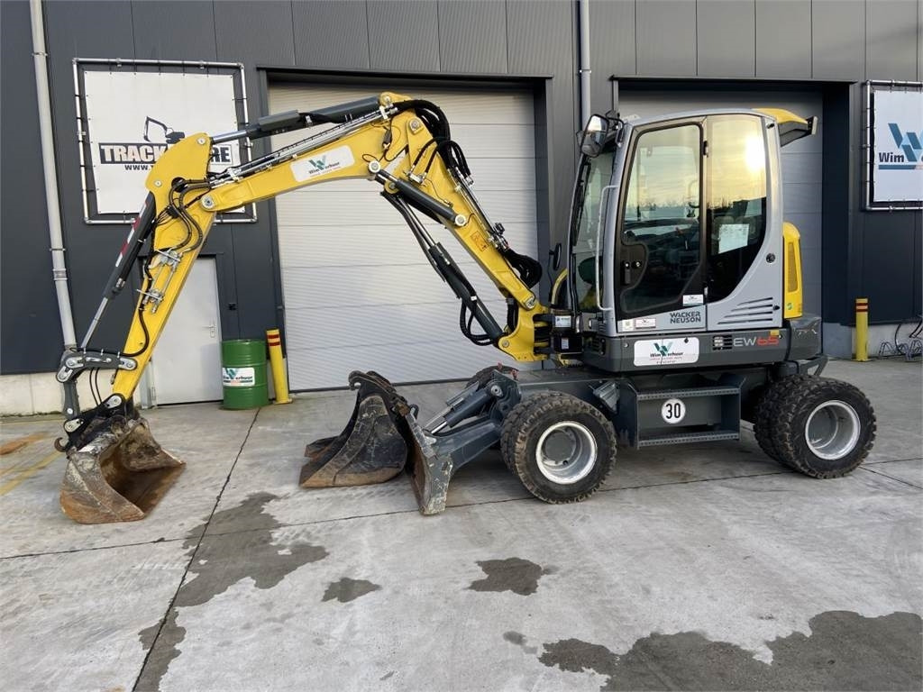 Wacker Neuson Neuson EW65 (7762) - Excavadora de ruedas: foto 1 Wacker Neuson Neuson EW65 (7762) - Excavadora de ruedas: foto 1
