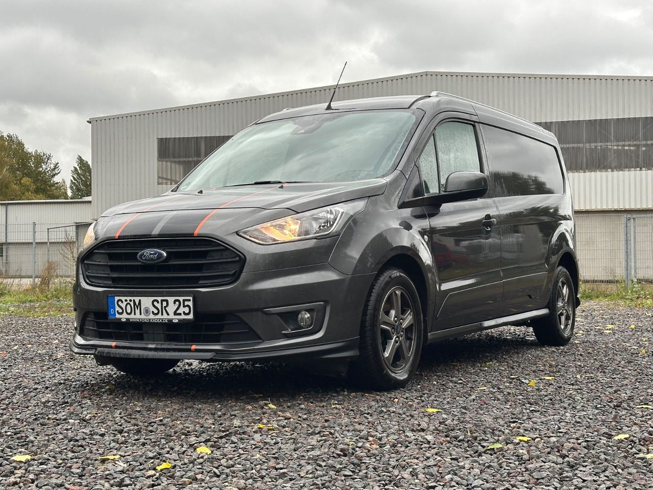 Ford Transit Connect (AC*SitzHZ*Rückfahrkamera) - Furgoneta de pasajeros: foto 2 Ford Transit Connect (AC*SitzHZ*Rückfahrkamera) - Furgoneta de pasajeros: foto 2