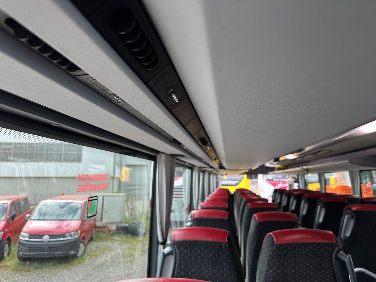 Minibús, Furgoneta de pasajeros Iveco EVADYS H (55 Sitze*Schalt*176 tKm): foto 23 Minibús, Furgoneta de pasajeros Iveco EVADYS H (55 Sitze*Schalt*176 tKm): foto 23