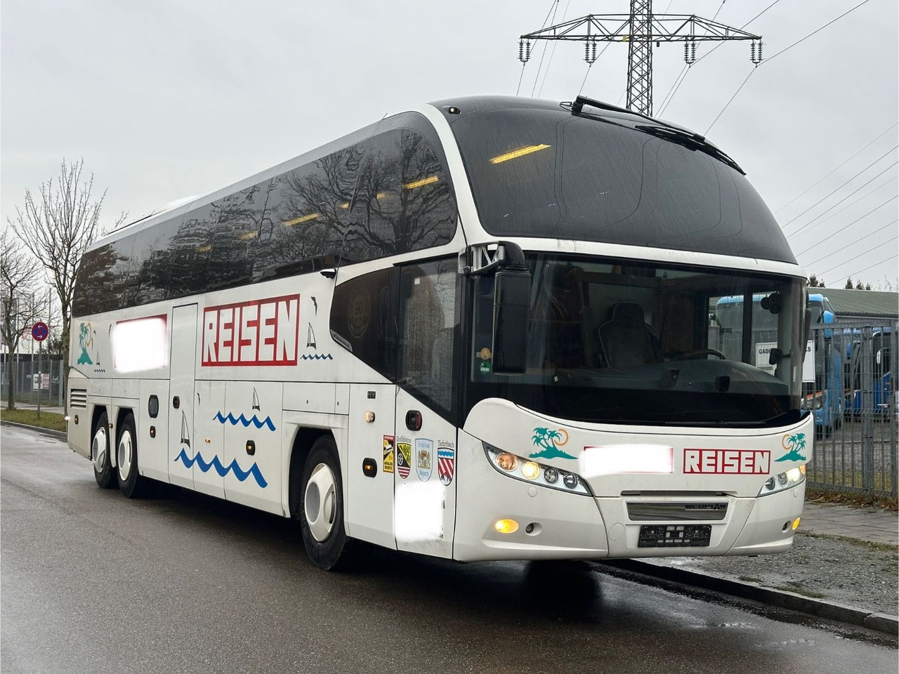 Neoplan P15 Cityliner Toterwinken Assist*EEV*57Sitze - Autocar: foto 1 Neoplan P15 Cityliner Toterwinken Assist*EEV*57Sitze - Autocar: foto 1