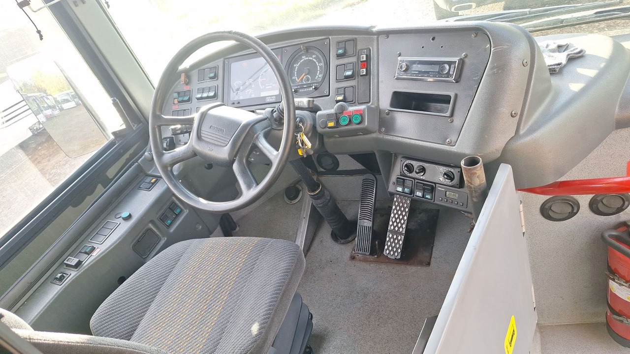 Scania Omnilink (Euro 4) O530/ 415 NF - Autobús urbano: foto 5 Scania Omnilink (Euro 4) O530/ 415 NF - Autobús urbano: foto 5