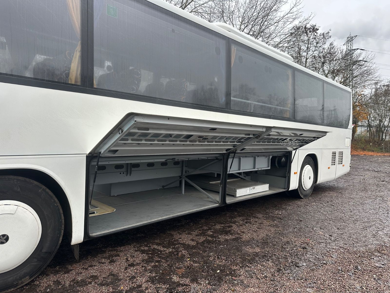 Setra S 415 UL GT (Euro6*DE*TOP) - Autobús suburbano: foto 5 Setra S 415 UL GT (Euro6*DE*TOP) - Autobús suburbano: foto 5